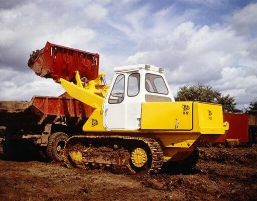 A JCB 112 crawler loader